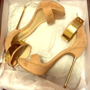 5 1/2” Bakers Sexy Heels 👠